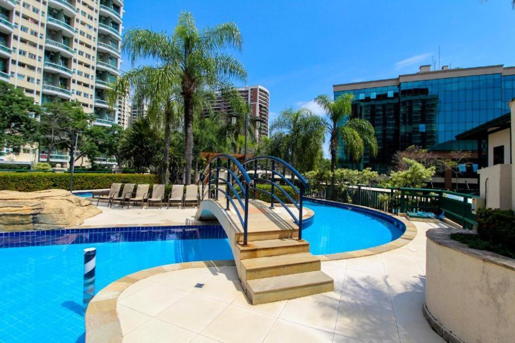 Barra Da Tijuca - 508 - De Frente Para Maravilhosa Piscina - Estacionamento Gratuito - Academia Comphania Atletica - Balsa Para Praia Gratis - Microondas - Geladeira Grande - Recepcao 24Horas - Wi-Fi - Com Pia Rio de Janeiro Eksteriør bilde