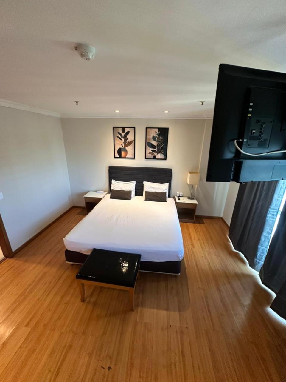 Barra Da Tijuca - 508 - De Frente Para Maravilhosa Piscina - Estacionamento Gratuito - Academia Comphania Atletica - Balsa Para Praia Gratis - Microondas - Geladeira Grande - Recepcao 24Horas - Wi-Fi - Com Pia Rio de Janeiro Eksteriør bilde